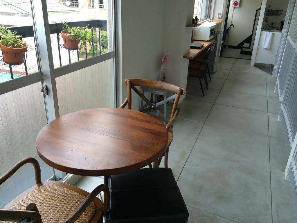 Route - Cafe And Petit Hostel Nagasaki Exteriér fotografie